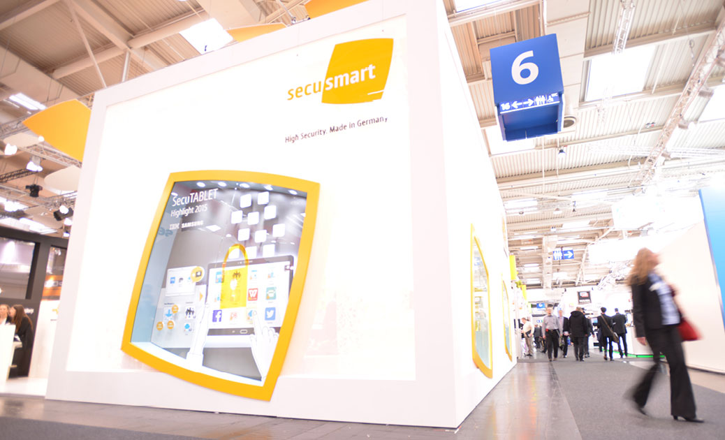 secusmart cebit werbung duesseldorf standbau messedesign niehaus knuewer 3